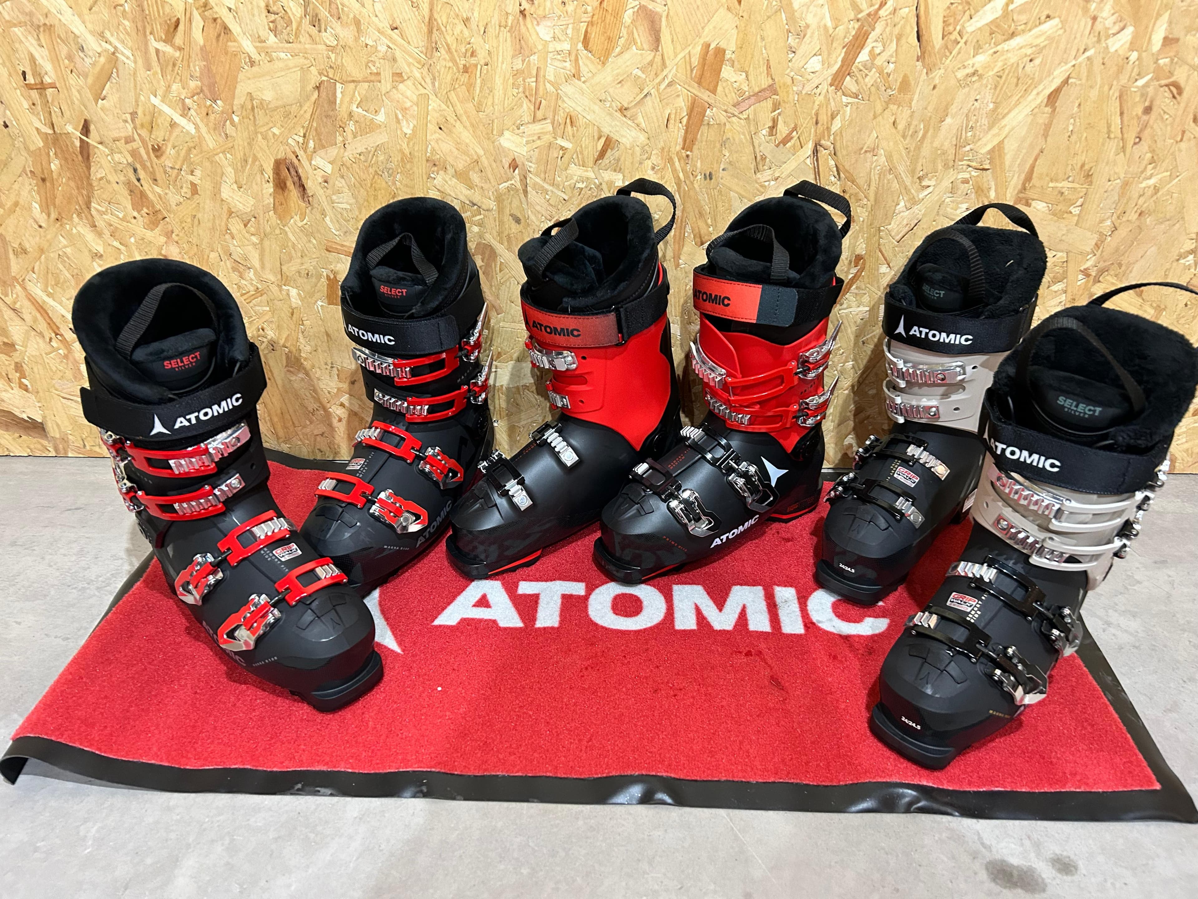 CHAUSSURES DE SKI ET FREERIDE – HAUT DE GAMME